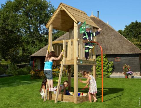 Jungle Club | Spielturm aus Holz mit Feuerwehrstange